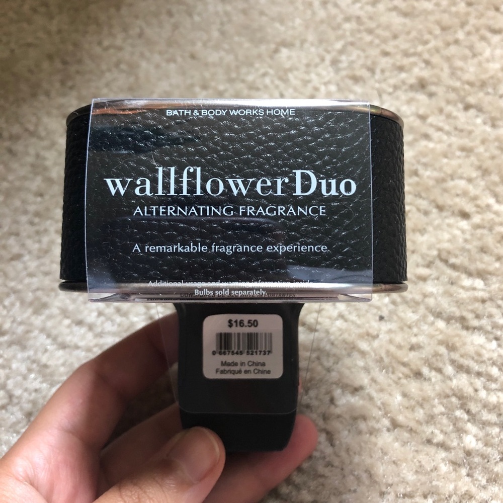 🎄🎄Wallflower Duo🎄🎄